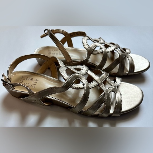 Naturalizer Raine Strappy Low Heeled Sandals ๐ - Picture 5 of 7